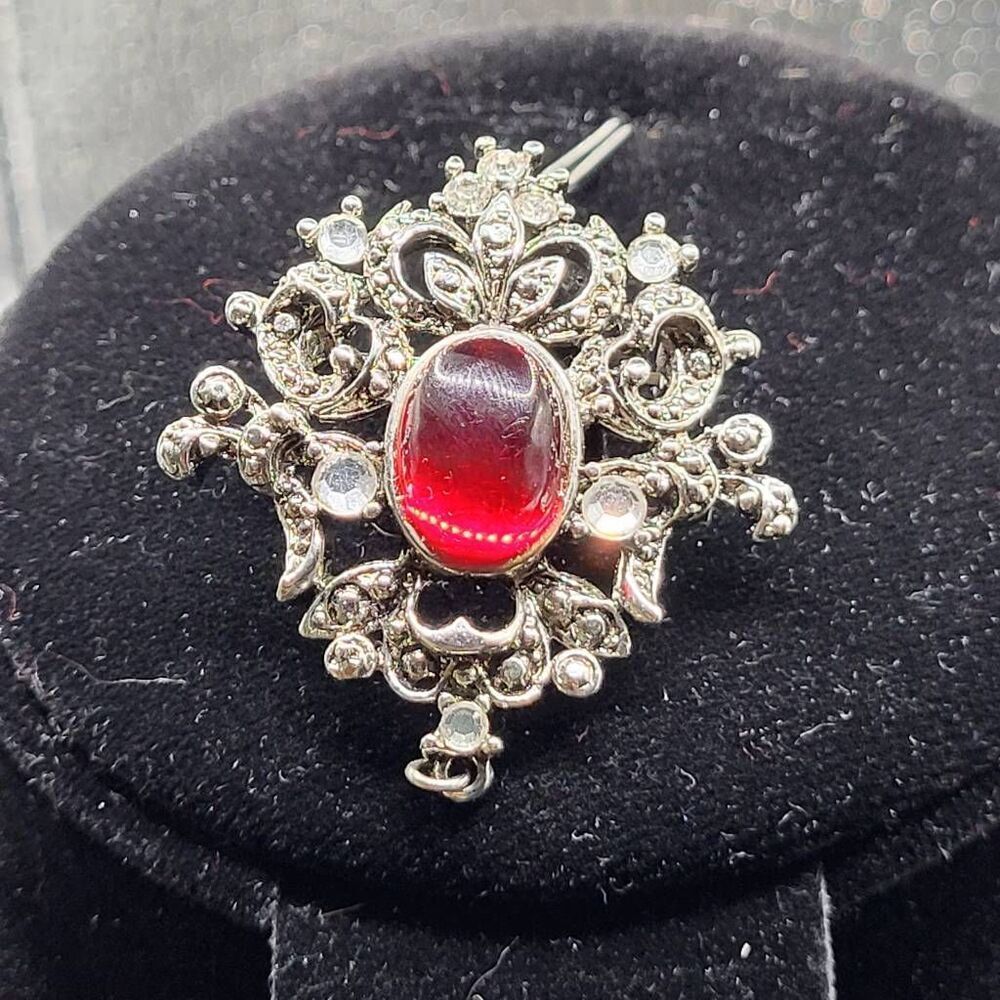Vintage Craft Victorian Brooch Pin